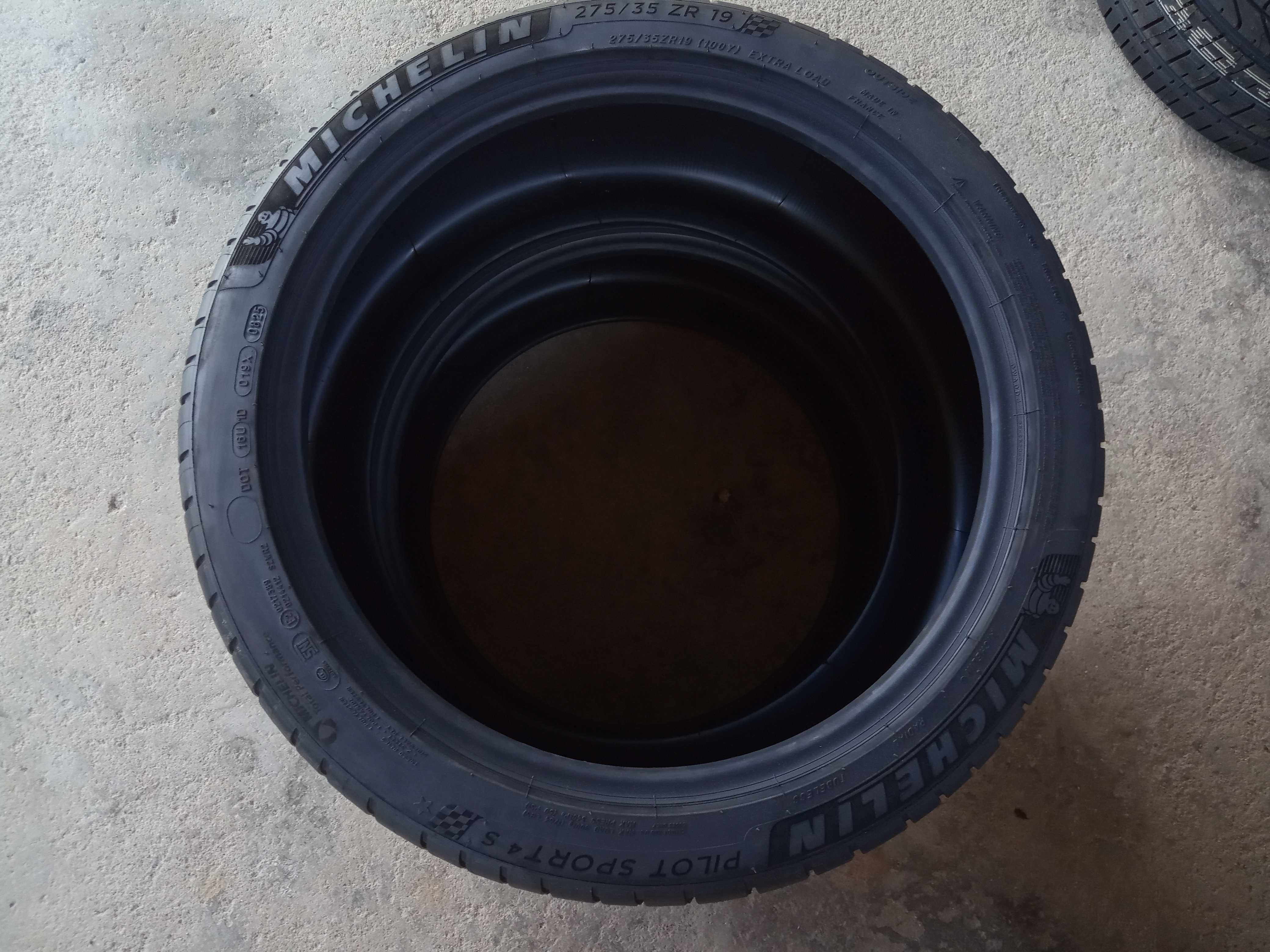 2 Нови летни гуми 275/35ZR19 Michelin Pilot Sport 4 S * XL 100Y France