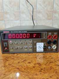 Multimetru de la laborator Keithley 199