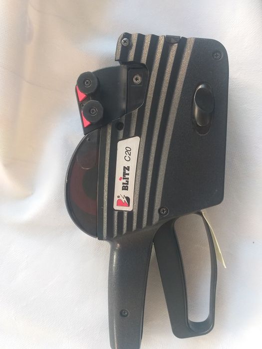 Aparat lipit preturi ,etichete,  Blitz C 20