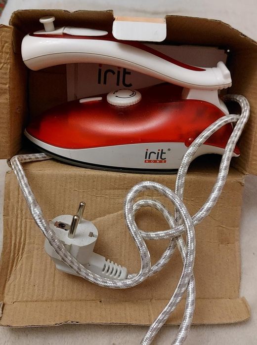 Утюг в хорошем состоянии