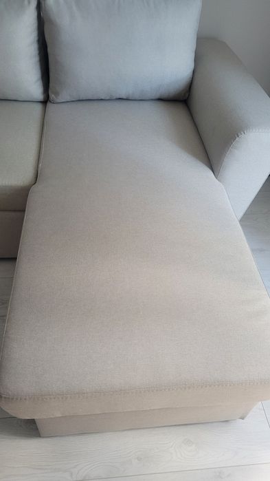 Светъл Ъглов   Диван