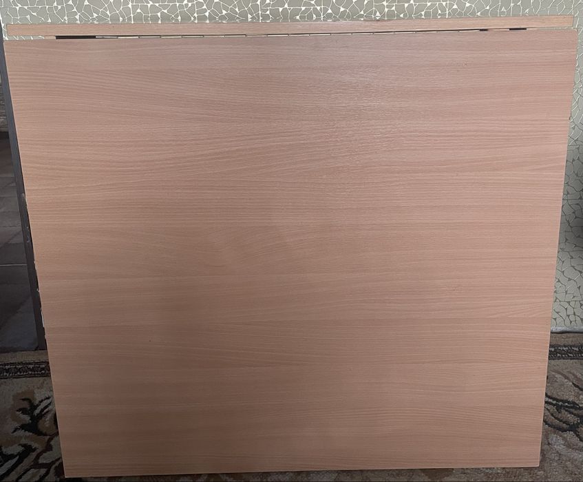 Стол книжка для гостинной