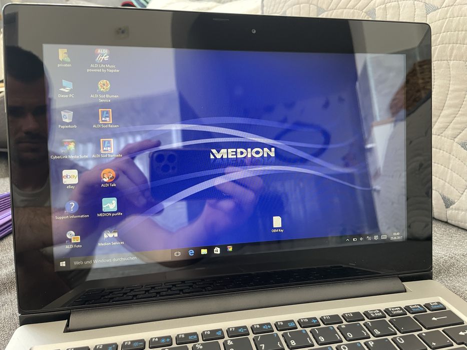 Tableta/laptop medion md99720