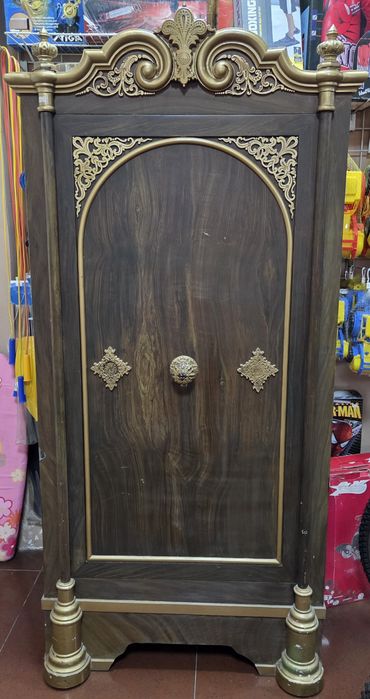 Сейф огниупорный раритетный, самовывоз