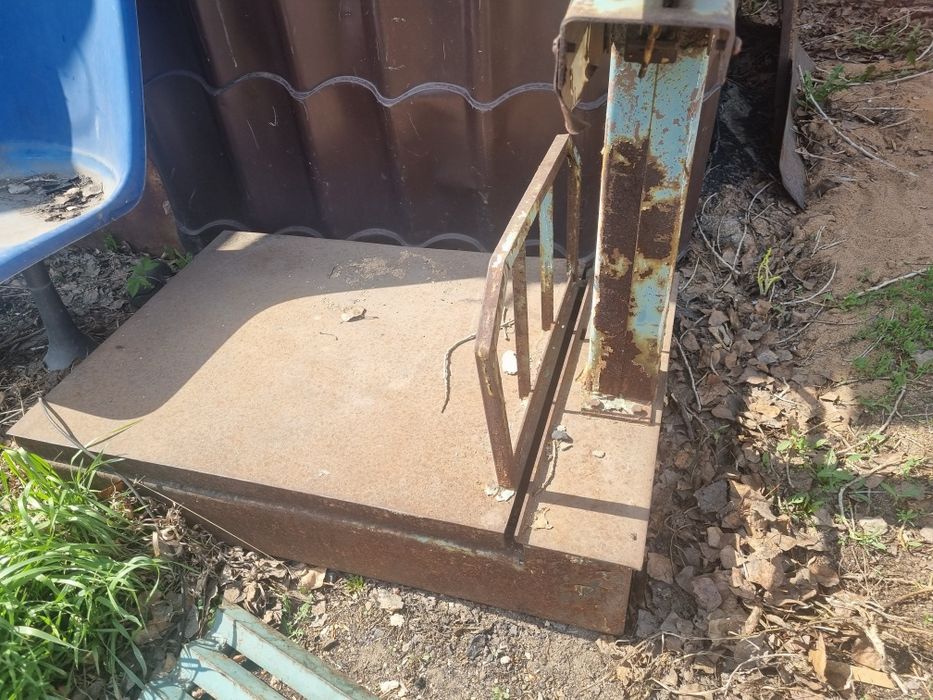 Весы советские продам в хорошем состоянии