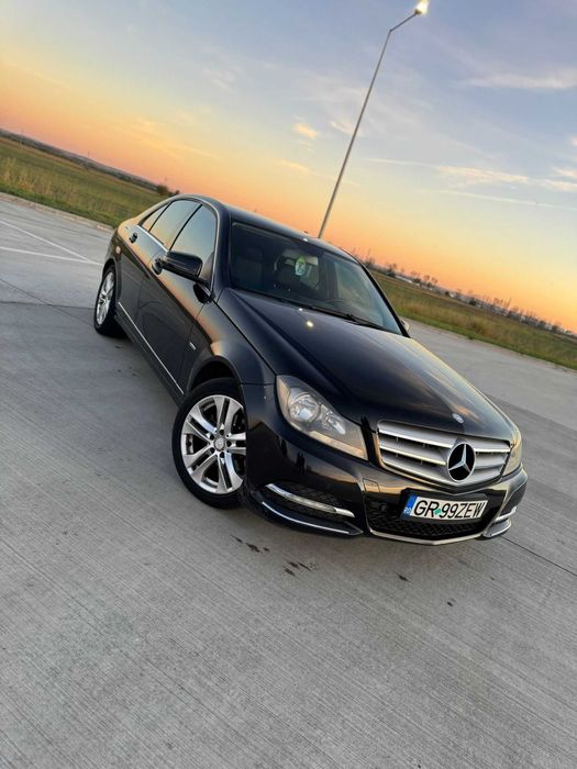 Mercedes c180 w204 2011
