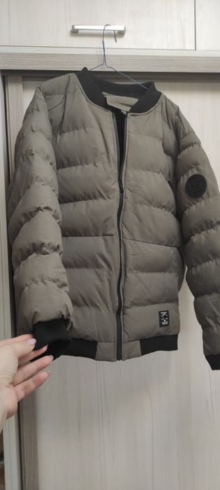 Мужская куртка новая xl