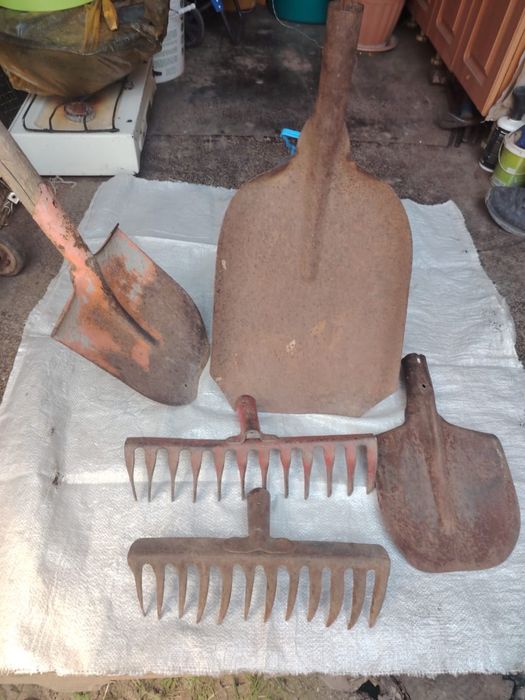 Продаю лопатки, орешницу