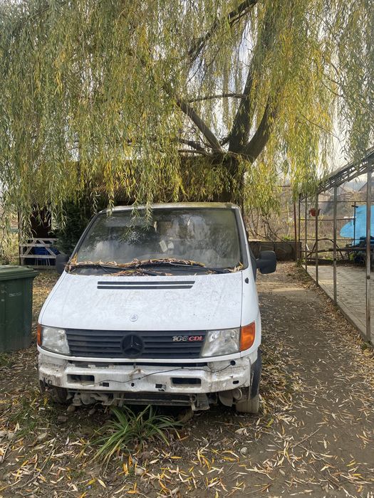 Mercedes Benz Vito