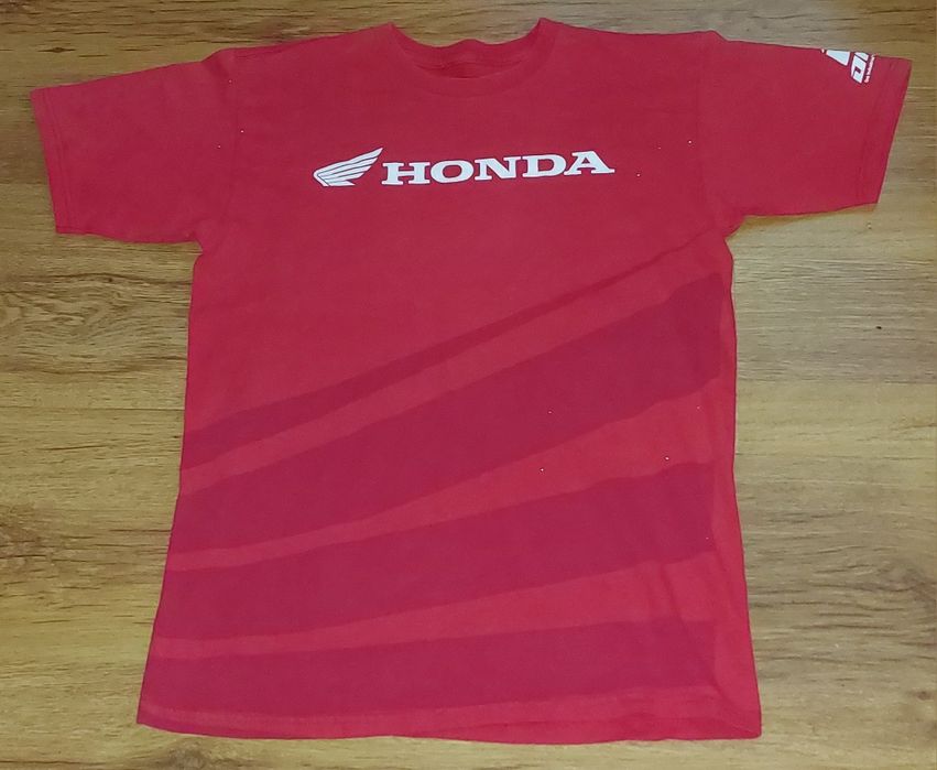 Авто мото тениски различни видове