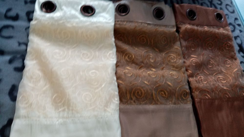 Draperii sau perdele