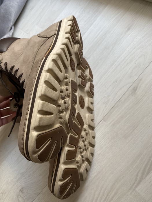 Bocanci Timberland marimea 39