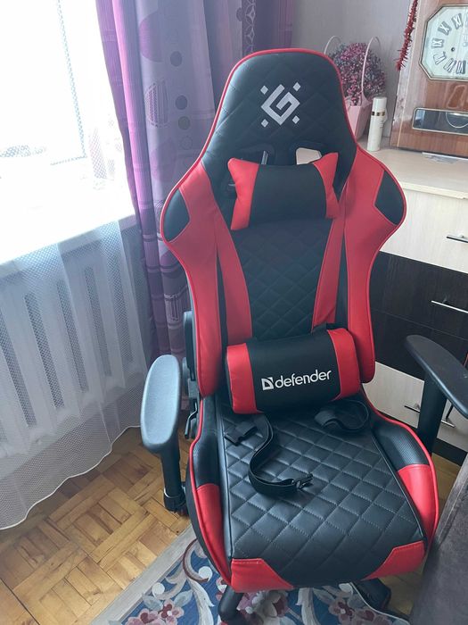 Продаю кресло офисное