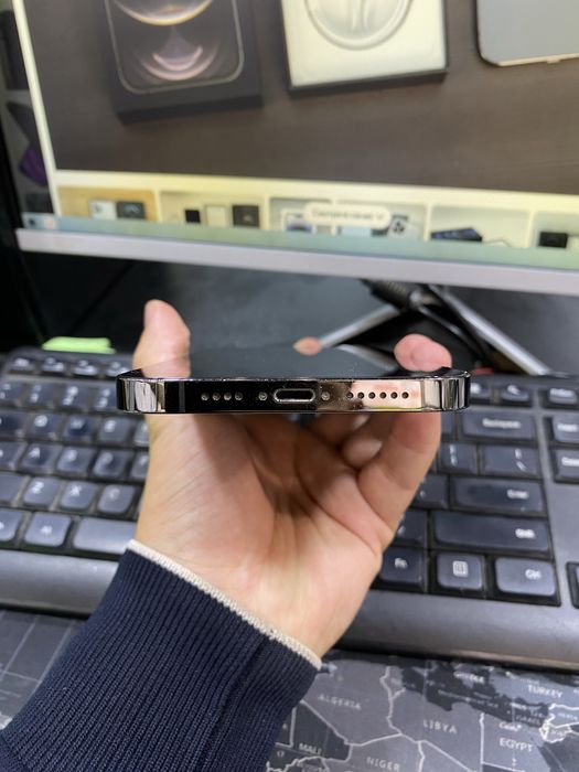 iPhone 12 pro max 128gb Gpaphite