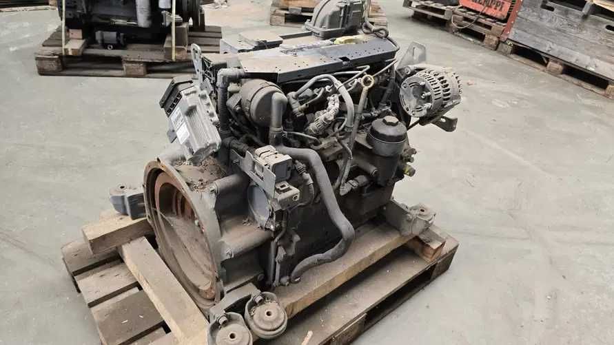 Motor complet Deutz TCD2012L042V - Piese motor Deutz