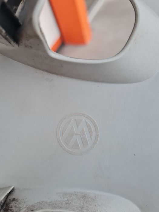 Оригинални тасове капаци за ФОЛСВАГЕН VW 15 цола