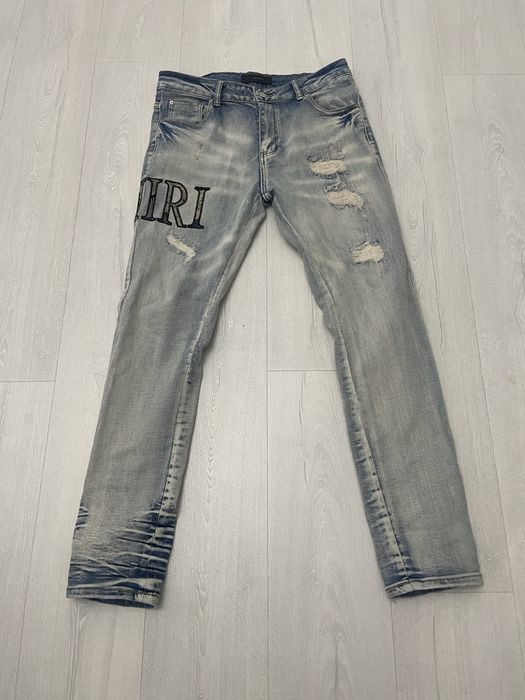 Blugi Amiri noi nouti fara defecte