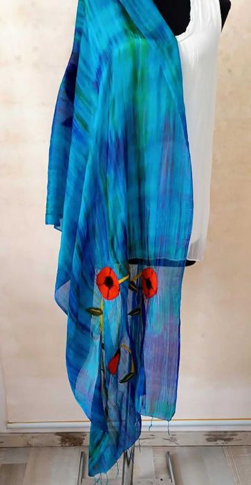 Филцов шал , ръчно изработен чрез мокро плъстене