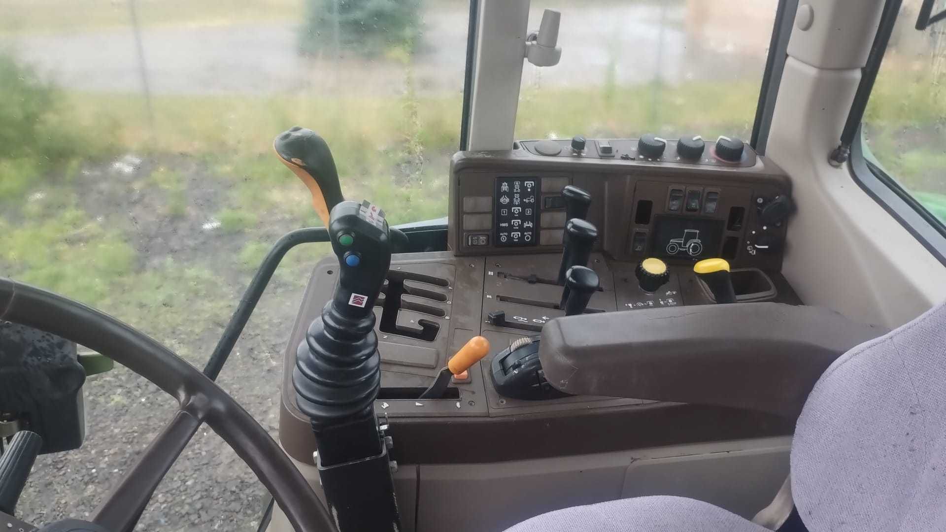 Tractor John Deere 6420 cu încărcător