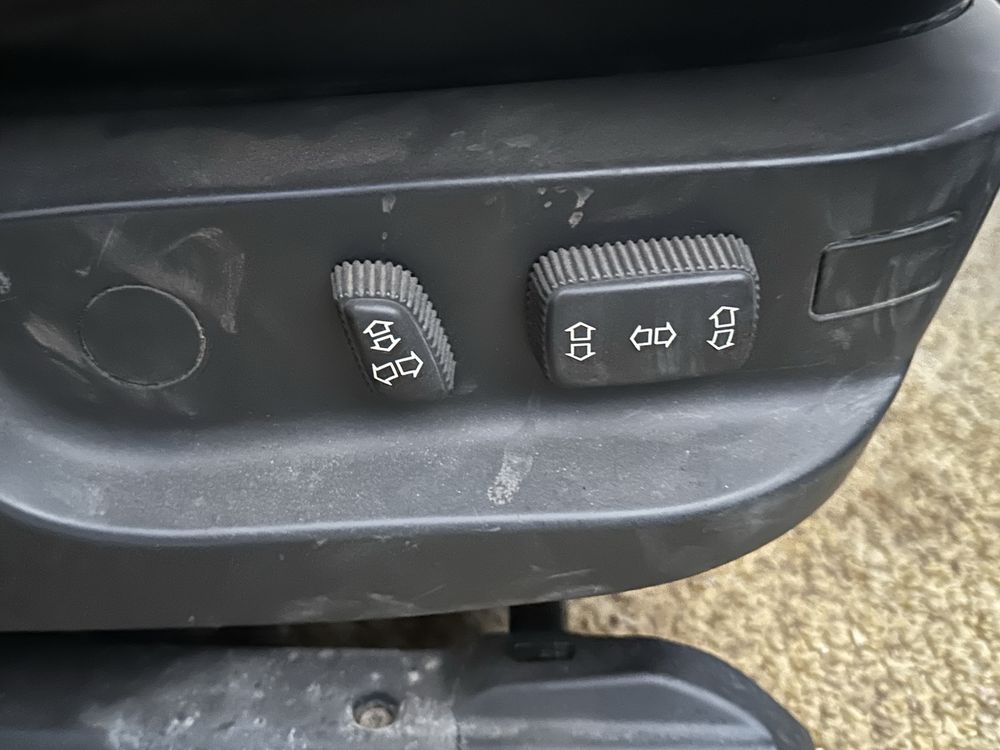 Салони bmw e39 седан
