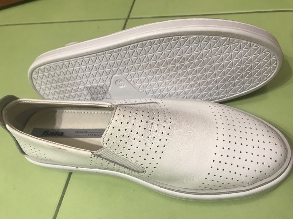 Vand espadrile Bata