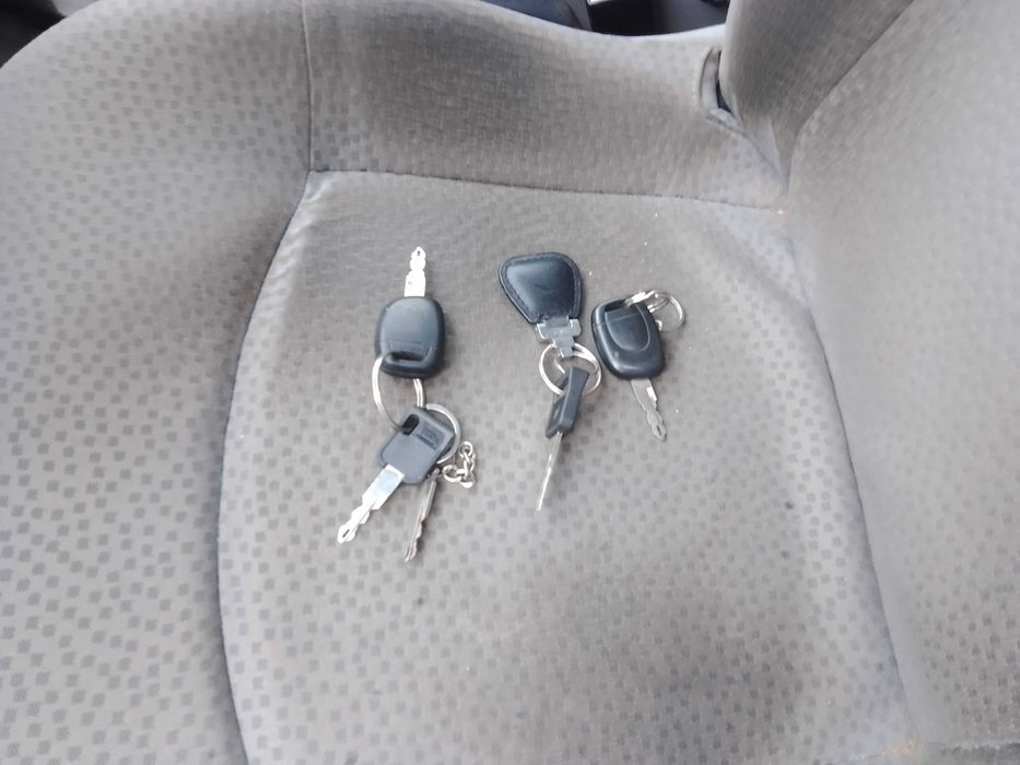 Рено клио Symbol на части