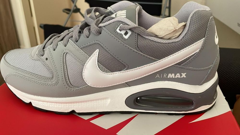 Nike command Air max