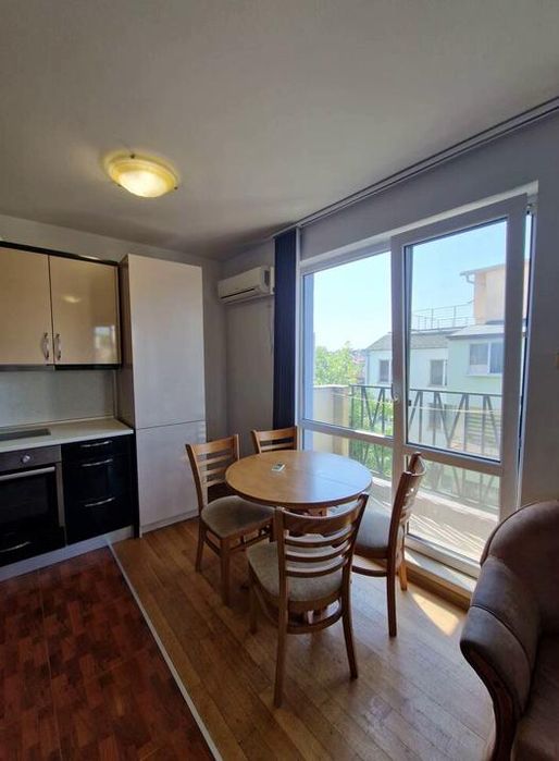 Дава се под наем Двустаен апартамент в Пловдив, Център - 50 кв.м за 357 € - Снимка #3