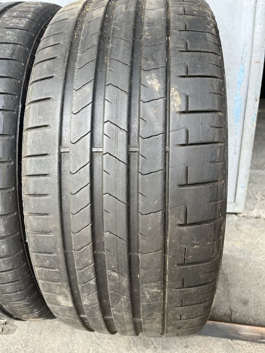 2 бр. летни гуми 245/30/20 Pirelli AO DOT 0720 6 mm