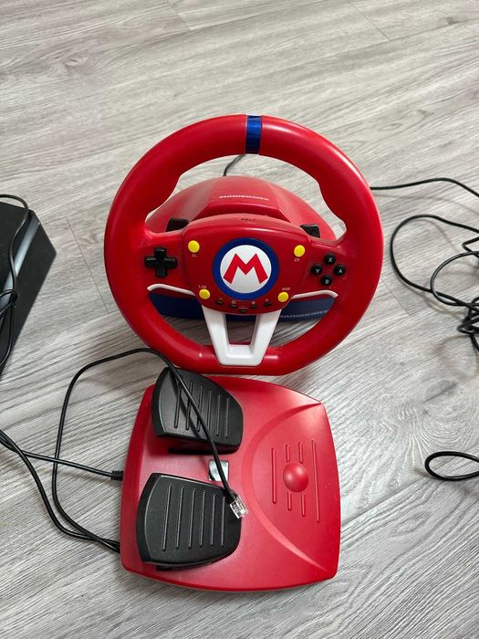 Volan Hori Mario Kart Racing Wheel Pro Mini pentru Nintendo Switch