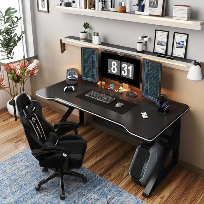 Компьютерный письменный стол из металла в стиле хай-тек, для школы