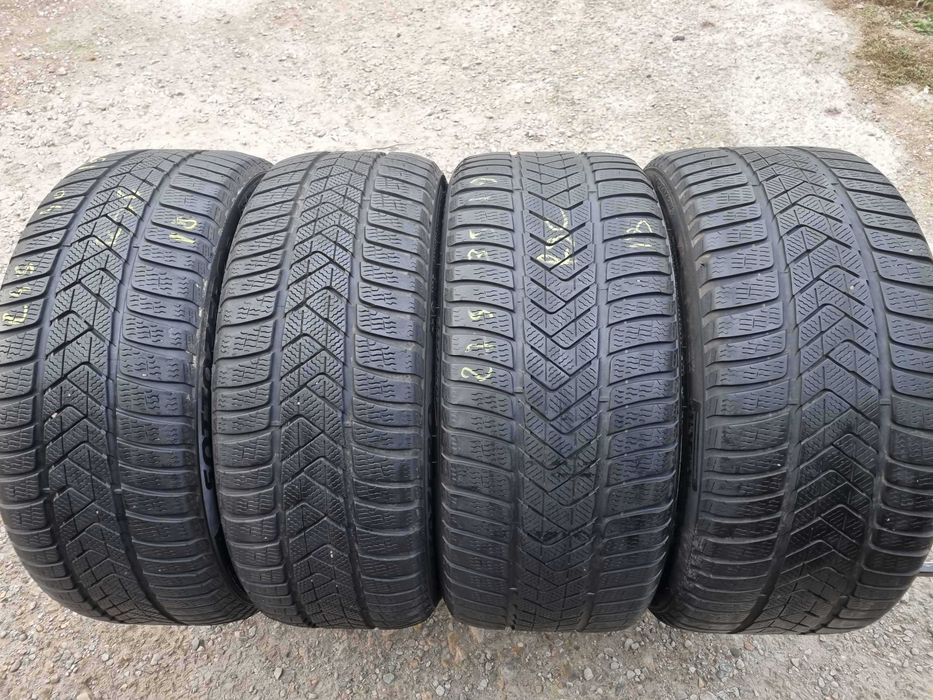 SET 4 Anvelope Iarna 245/40 R19 + 275/35 R19 PIRELLI(dot 2018)-Runflat