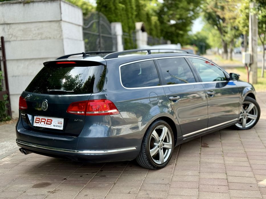 • Volkswagen Passat 2012 / 2.0 Tdi / DSG / Parc auto • RATE / Garantie