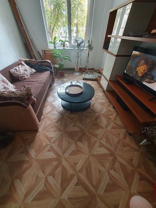 Zugrav glet parchet reparatii finisaje lavabil meserias montaj mobila