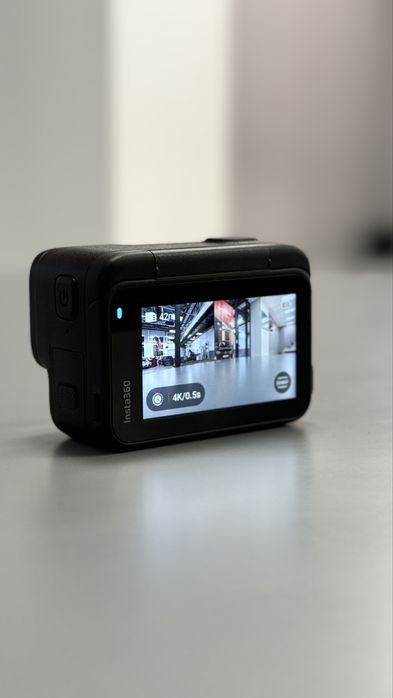 Insta 360 ace pro