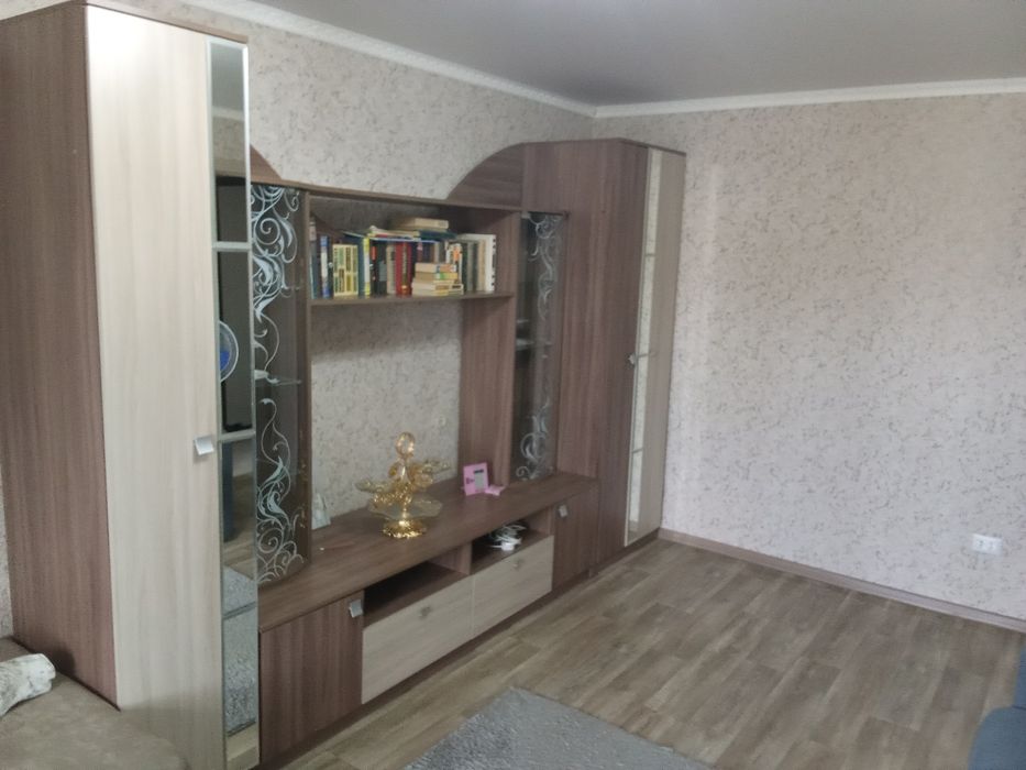 Стенка для гостиной как новая