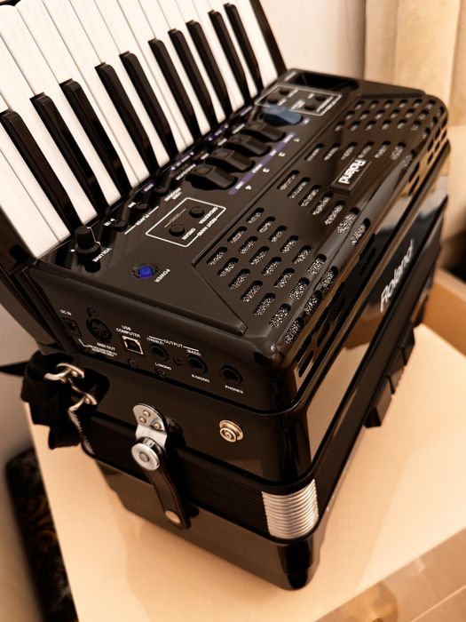 Roland FR-1x Bk V-Accordion