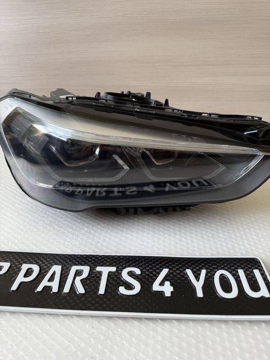 Фар десен BMW X1 F48 Facelift Full LED Перфектен