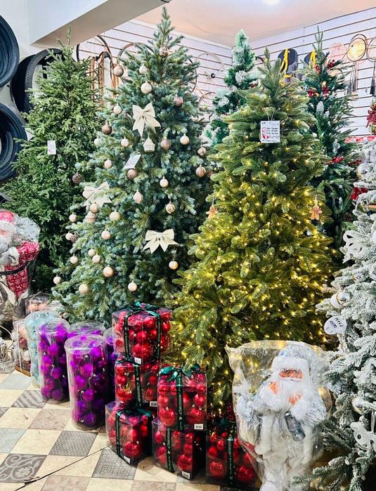 ЕЛКА искусственные елки Гирлянды