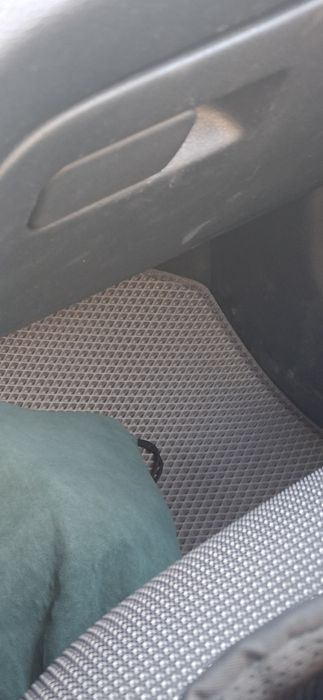 Полики на hyundai accent 2020