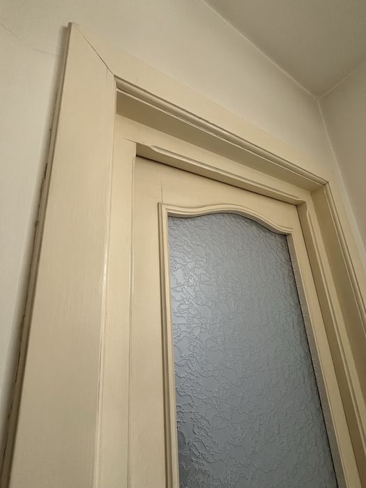 Usi din Lemn Masiv