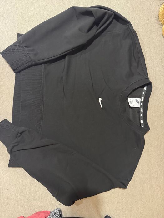 Дамски дрехи найк