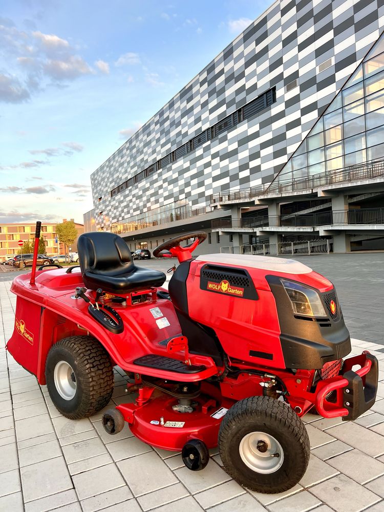 Tractoras de tuns iarba Wolf Garten Expert Funyirotraktor