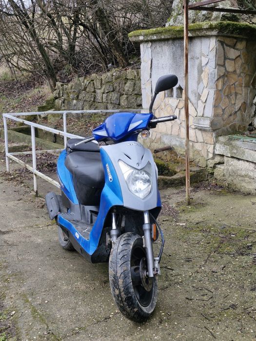 Продава се Kymco agility