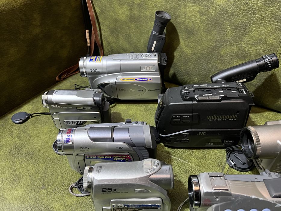 Camere film filmat MiniDv VHS(C), Video8