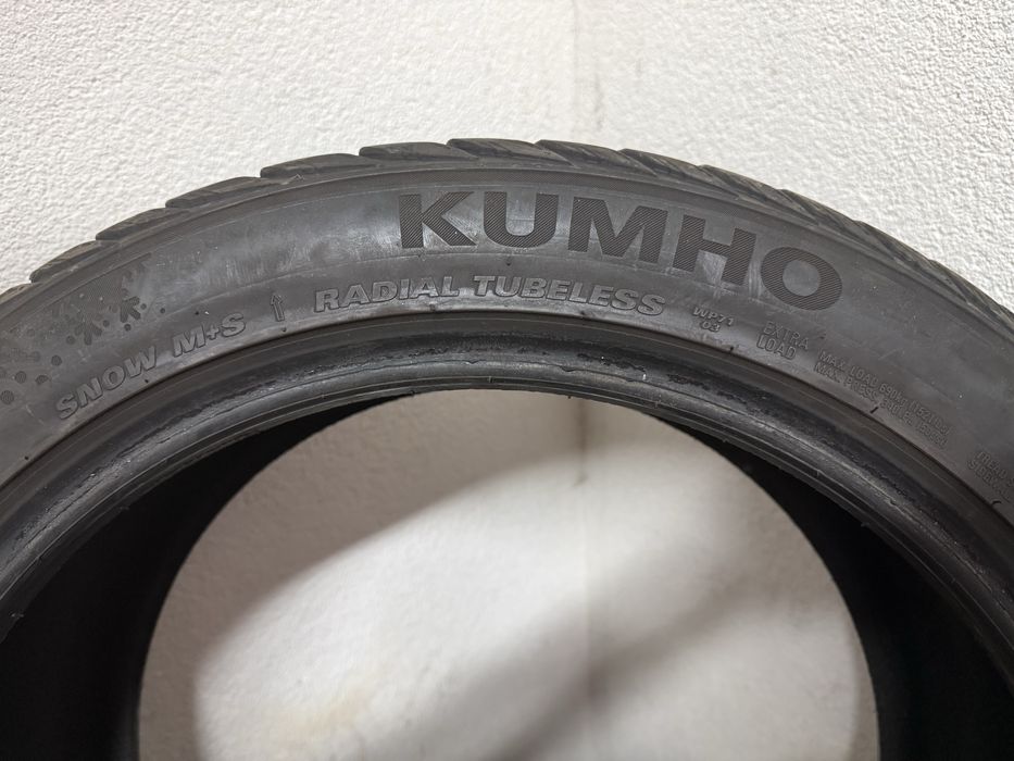 Зимни гуми комплект 4 бр. 225/45/18 KUMHO