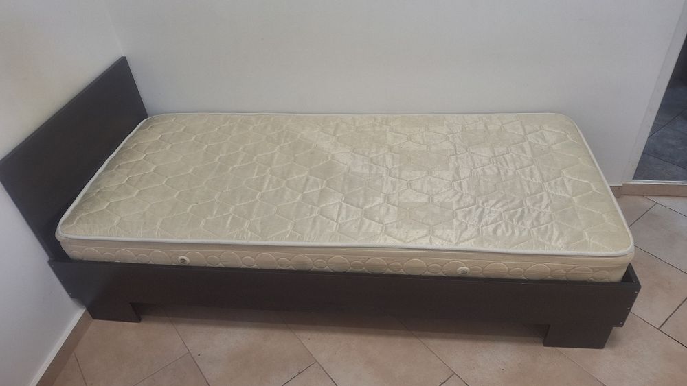 Легло 190/82 ,с матрак