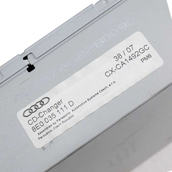 CD чейнджър AUDI A4 (B7) 2004-2008 ID: 143358