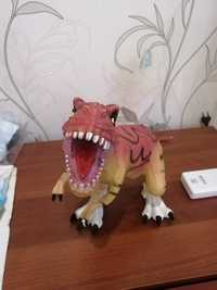Продам игрушку динозавра тирекс