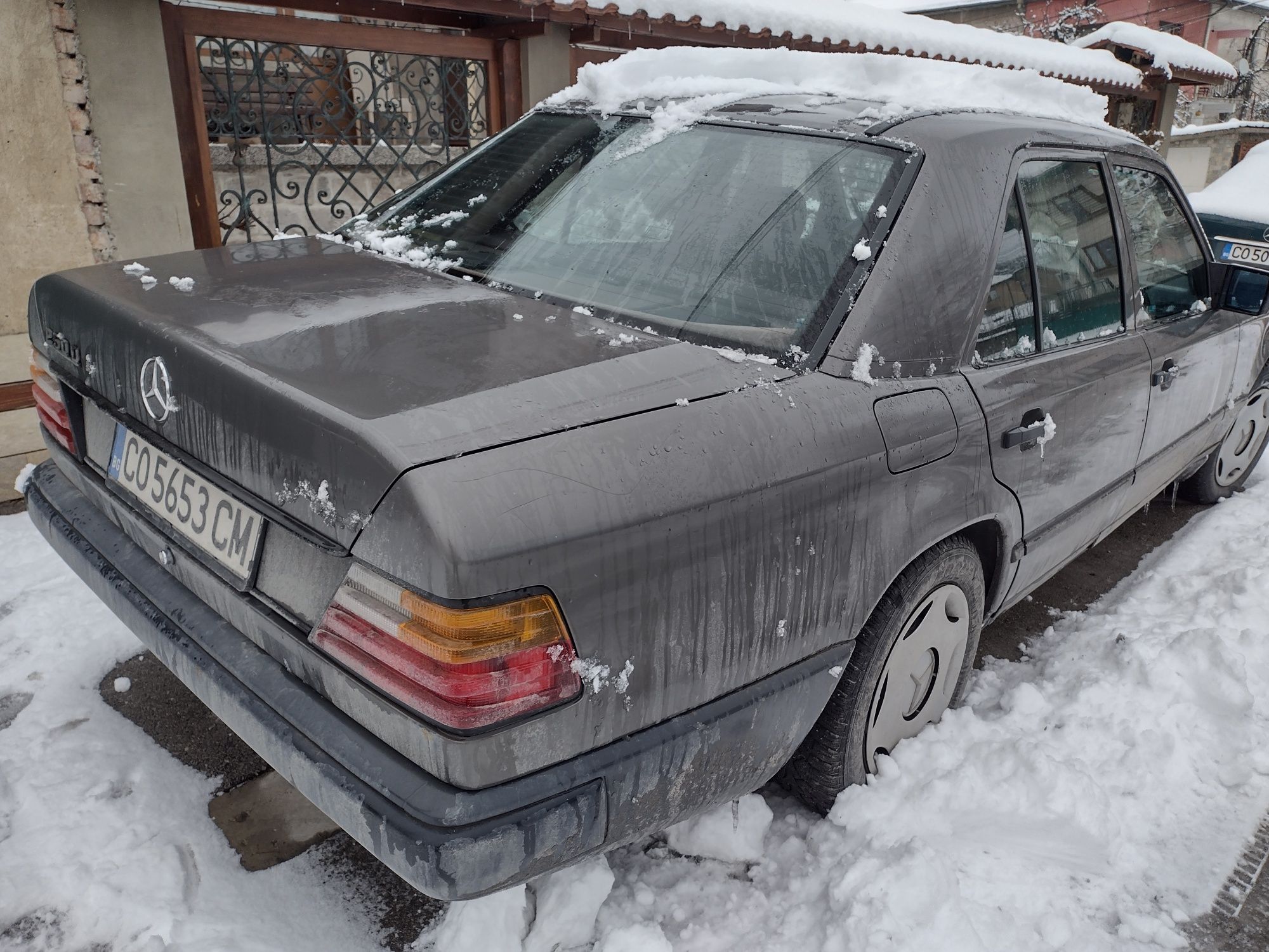 Мерцедес 124  250 дизел
